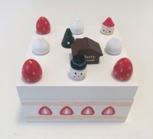 エウレカ 　クリスマスケーキ木製