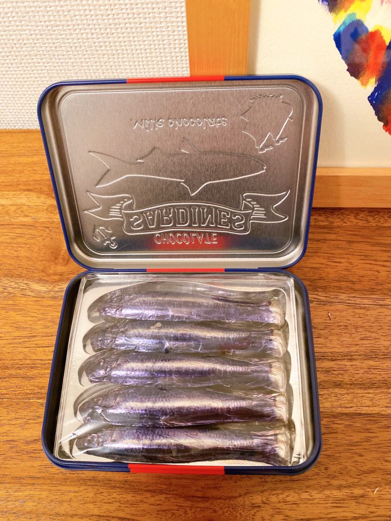 エウレカ　バレンタイン　チョコ　サーディン缶