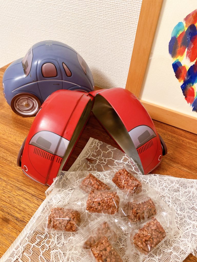 エウレカ　バレンタイン　チョコレートギフト　自動車缶