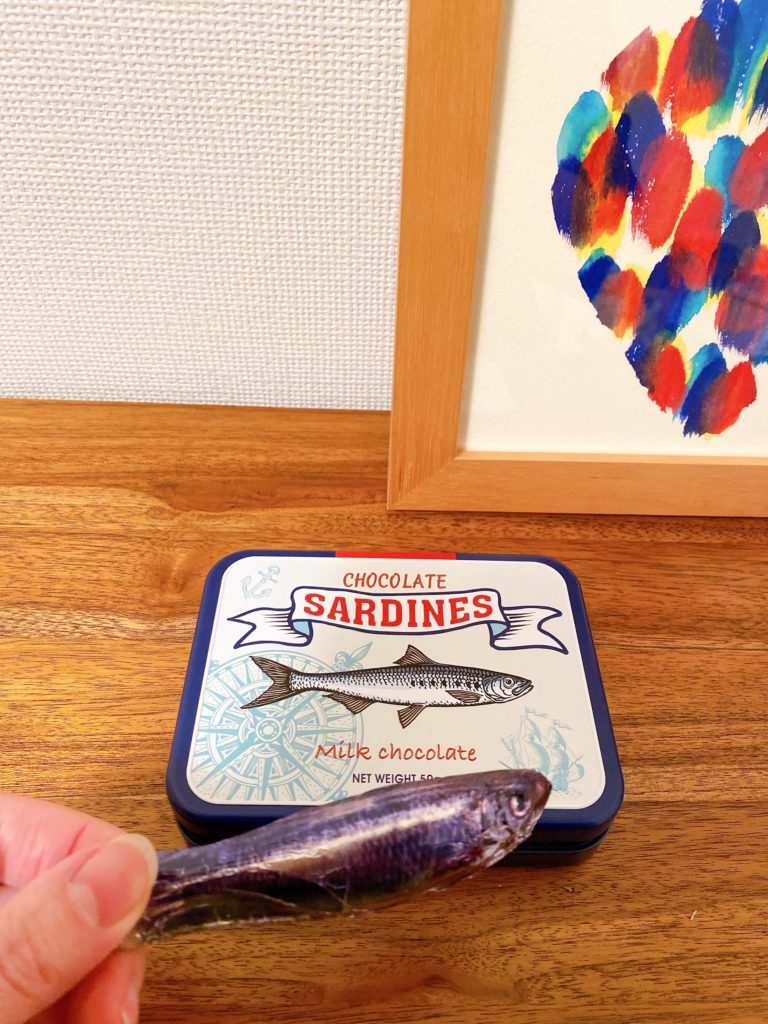 エウレカ バレンタイン ギフト オイルサーディン缶