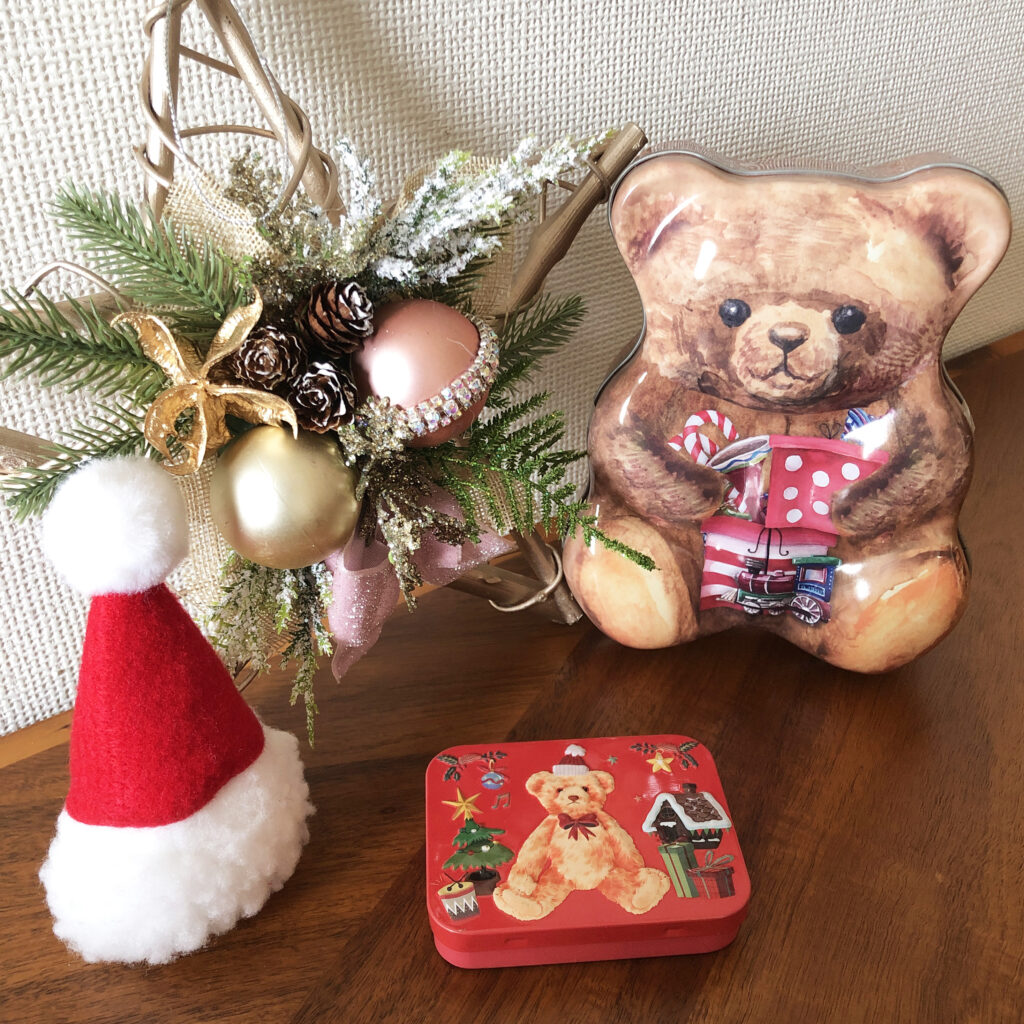 クリスマスベア缶とベアミニカン