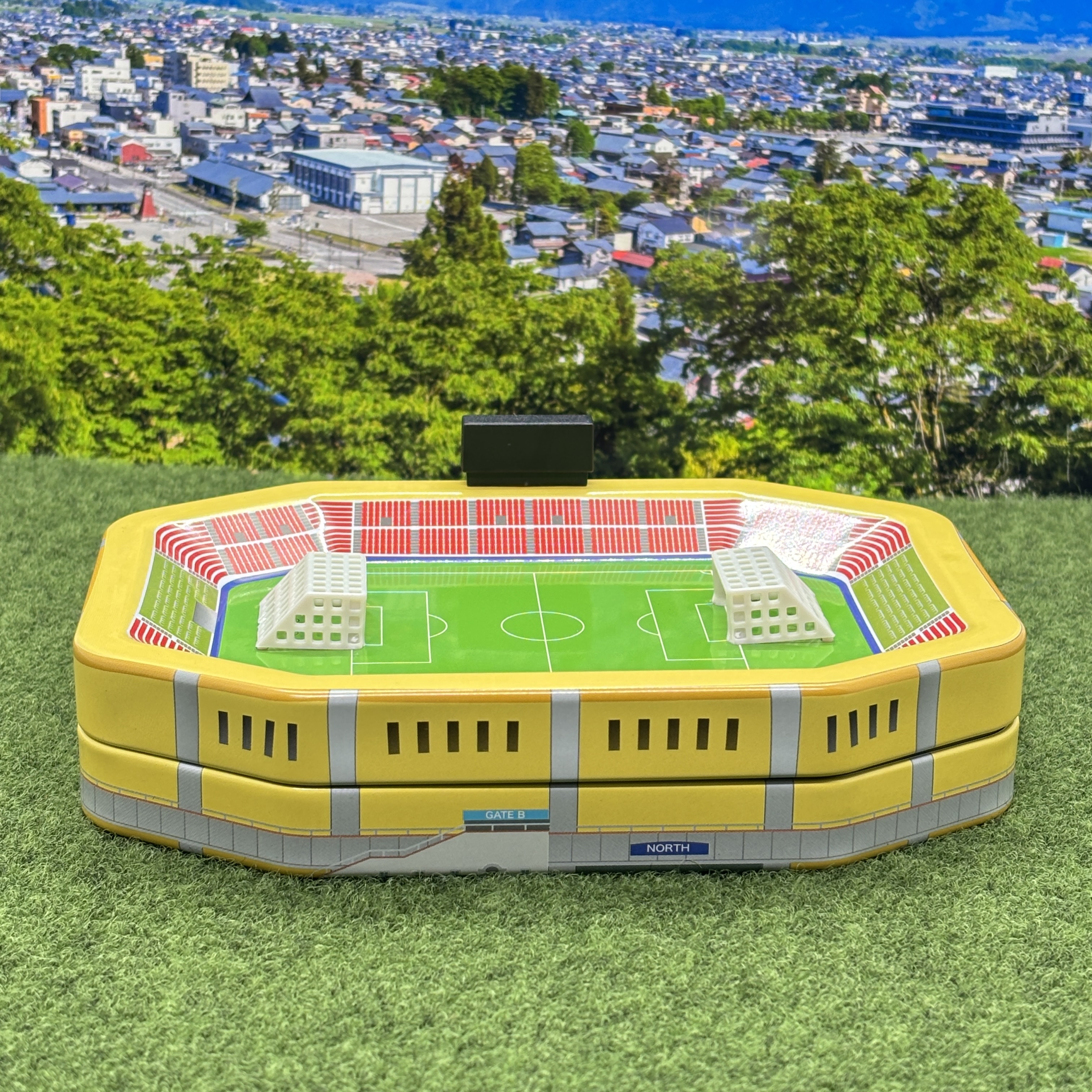 2025年12月末販売開始予定】サッカースタジアム缶 | 株式会社エウレカ