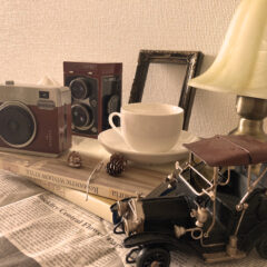 お菓子の缶の使い道ーお菓子の缶の飾リ方　実践編②一緒に飾るアイテム